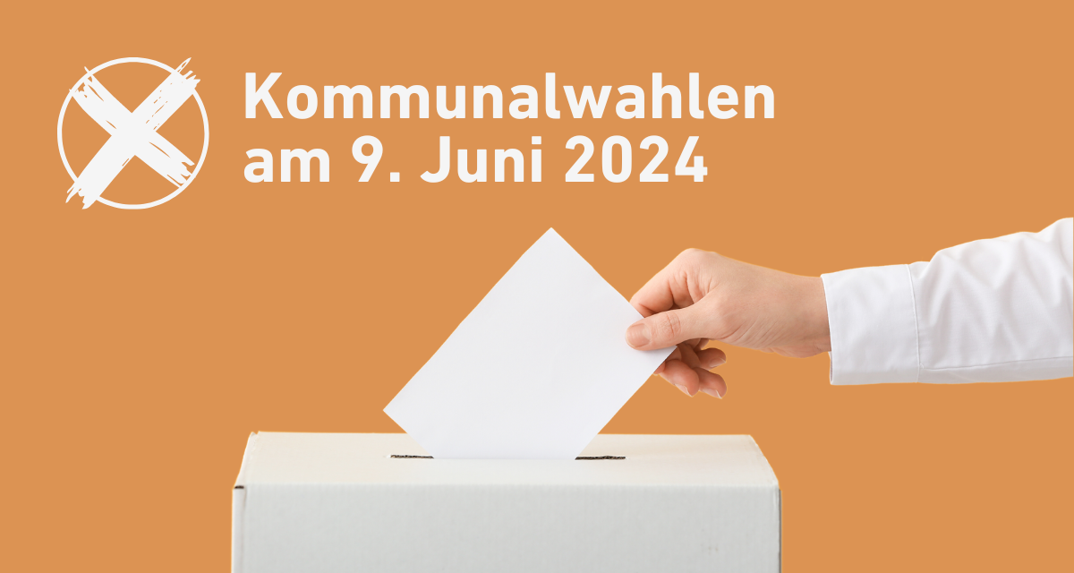 wahlurne-kommunalwahl-2024_1200_01 Person wirft Wahlschein in Wahlurne mit Titel „Kommunalwahlen 2024“. Grafik: Lpb BW
